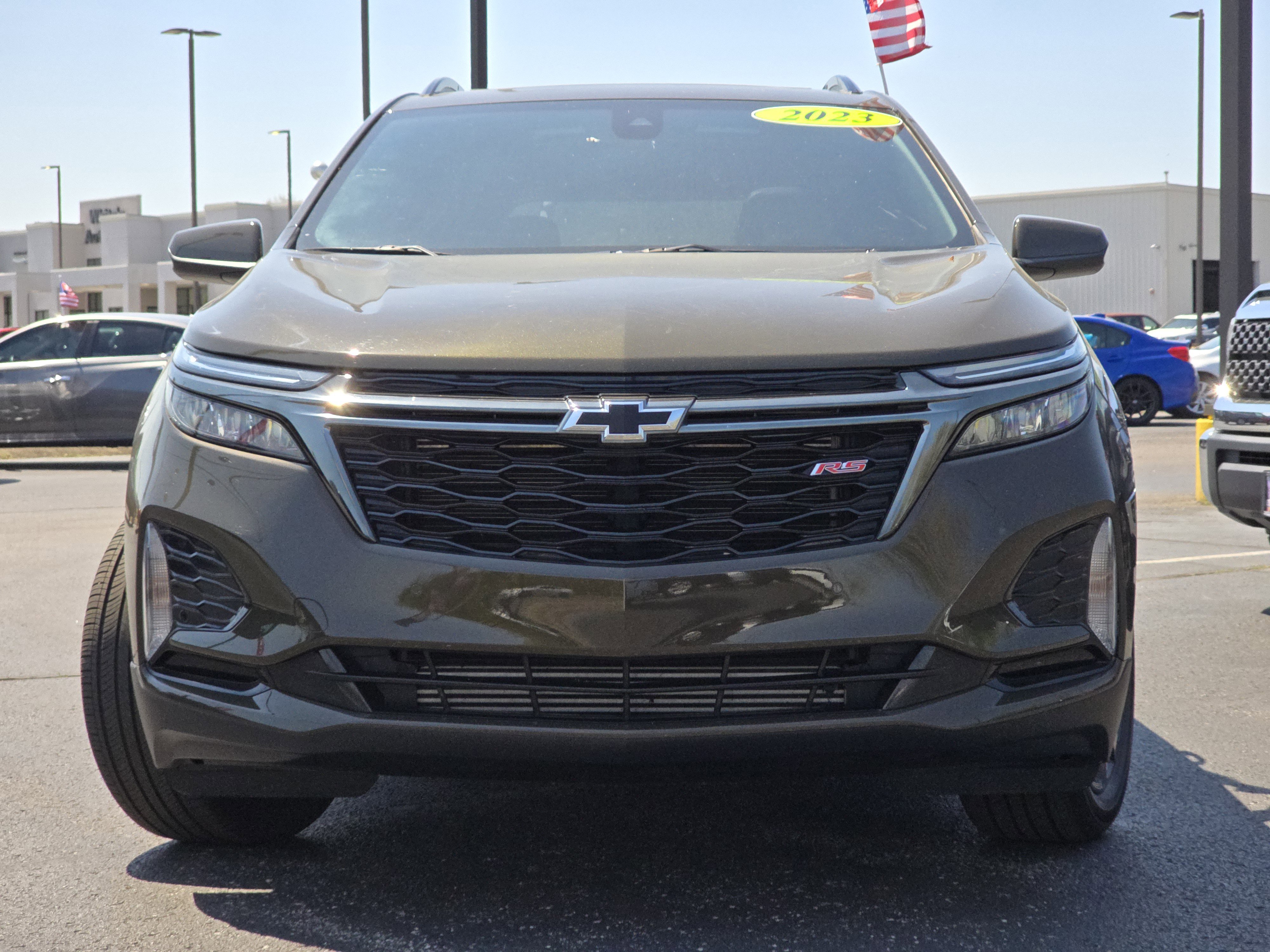 Used 2023 Chevrolet Equinox RS FWD image 12