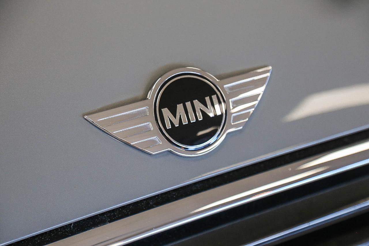 Used 2016 MINI Cooper 2-Door Hardtop FWD image 29