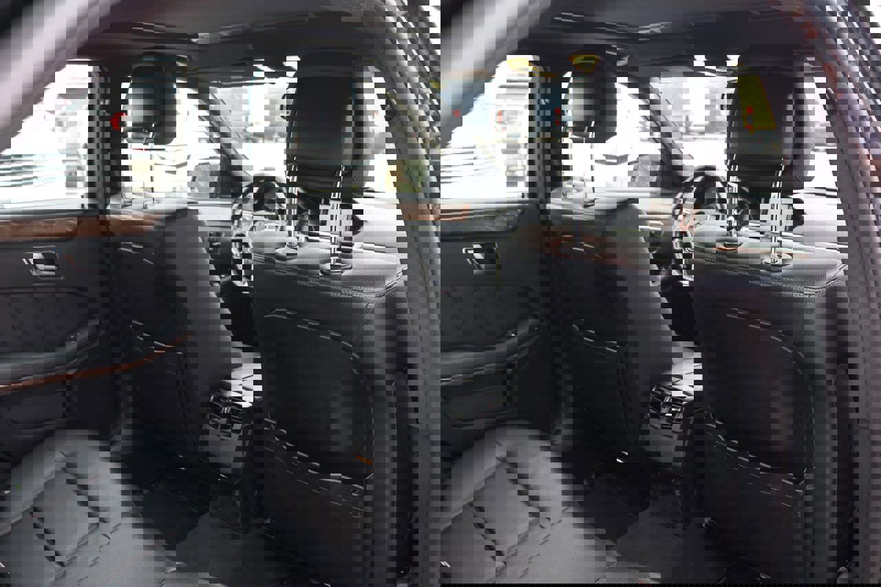 Used 2013 Mercedes-Benz E 350 Sedan image 16