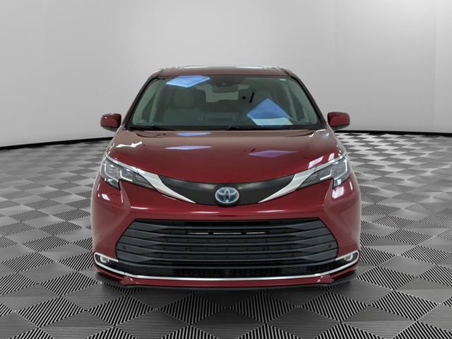 Used 2022 Toyota Sienna XLE FWD image 8