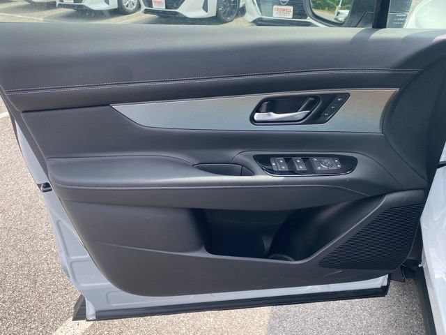 New 2025 Nissan Murano SL AWD/4WD image 12