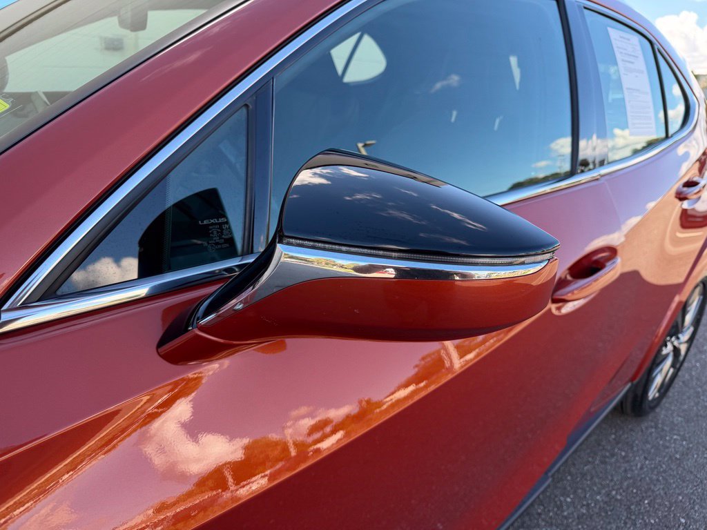 Used 2023 Lexus UX 250h F Sport FWD image 11