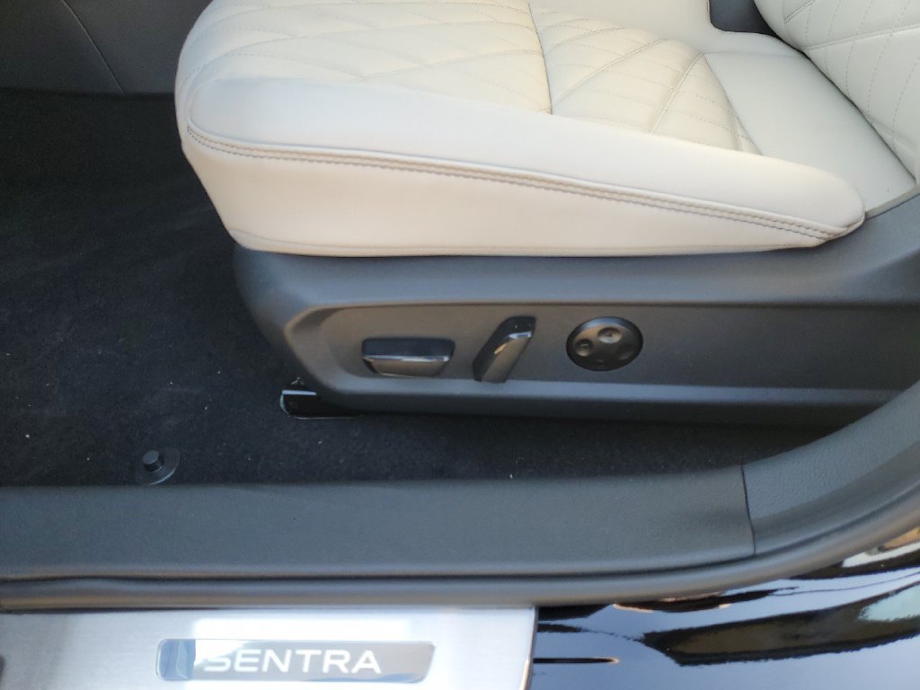 New 2026 Nissan Sentra SL w/ Floor Mat Package FWD image 18