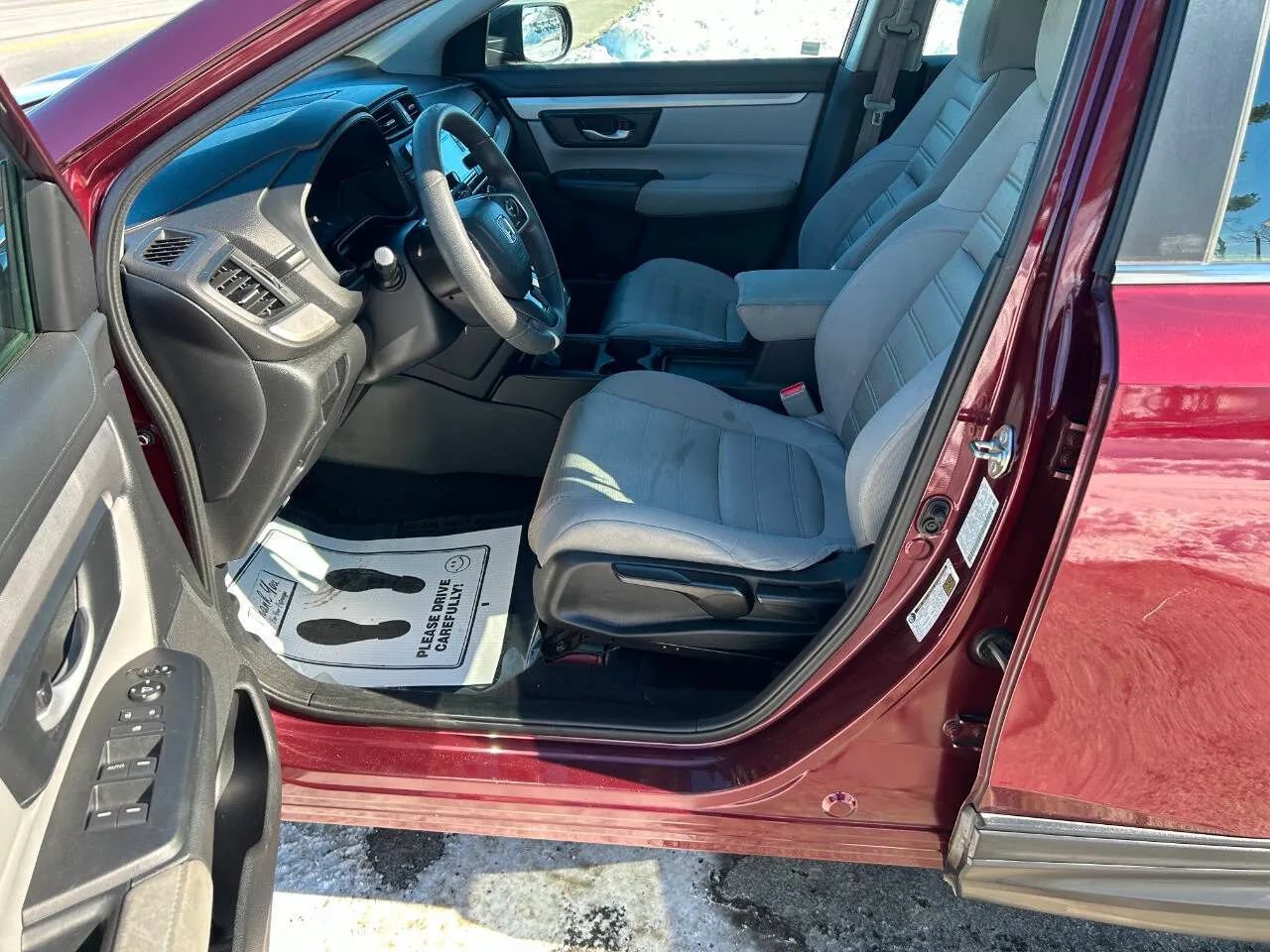 Used 2018 Honda CR-V LX image 12