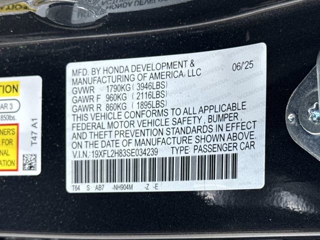 Used 2025 Honda Civic Sport image 41