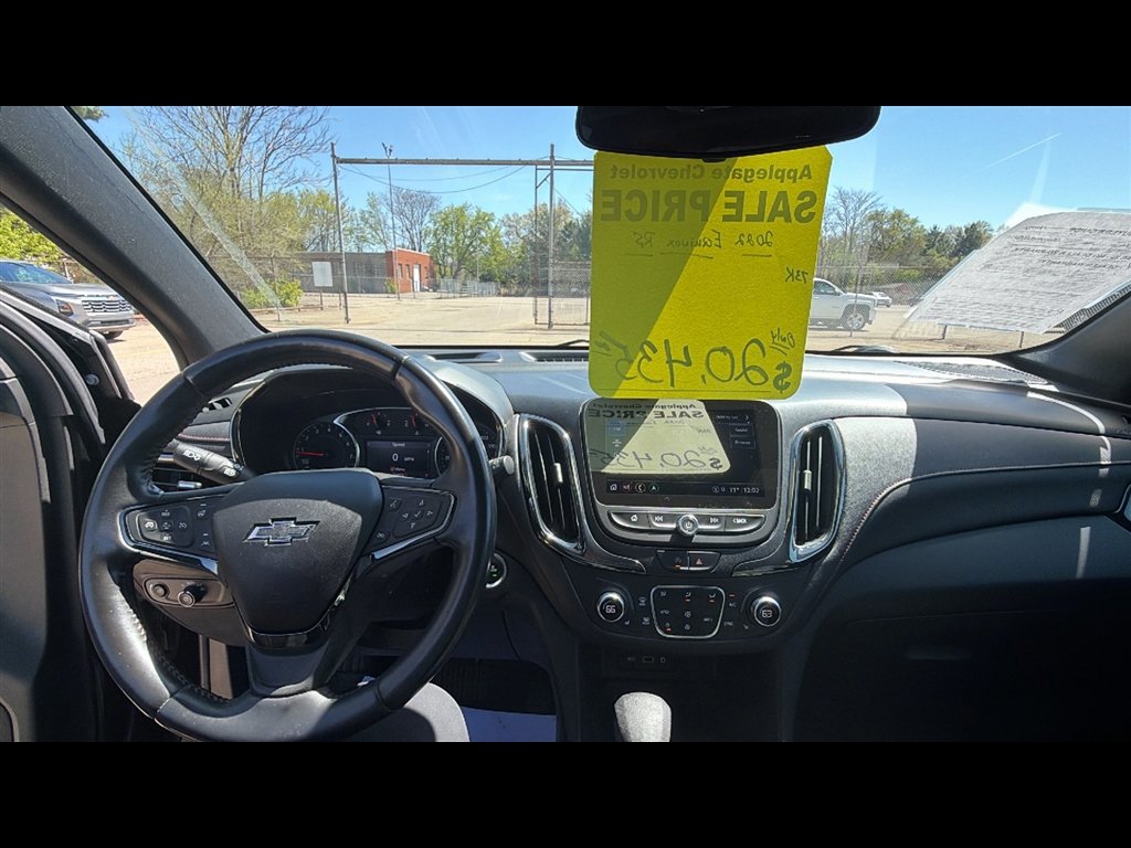 Used 2022 Chevrolet Equinox RS w/ Infotainment Package FWD image 10
