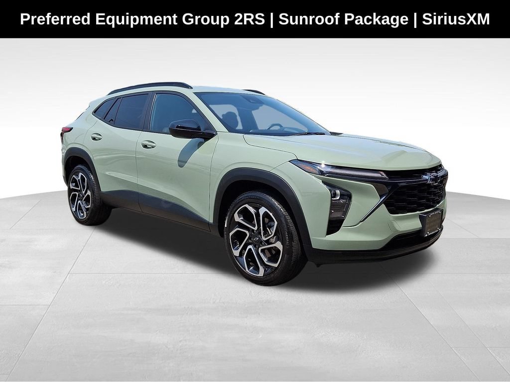 Used 2024 Chevrolet Trax RS w/ Sunroof Package