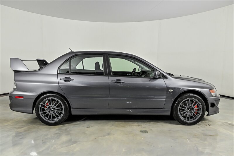 Used 2005 Mitsubishi Lancer Evolution AWD/4WD image 10