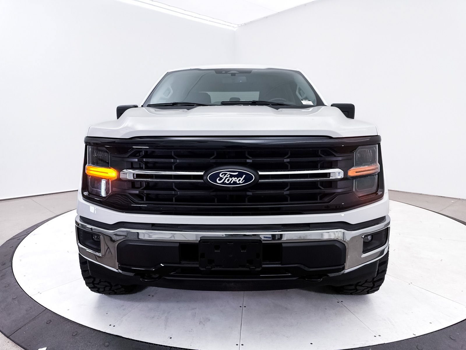 Used 2024 Ford F150 XLT w/ FX4 Off-Road Package AWD/4WD image 12