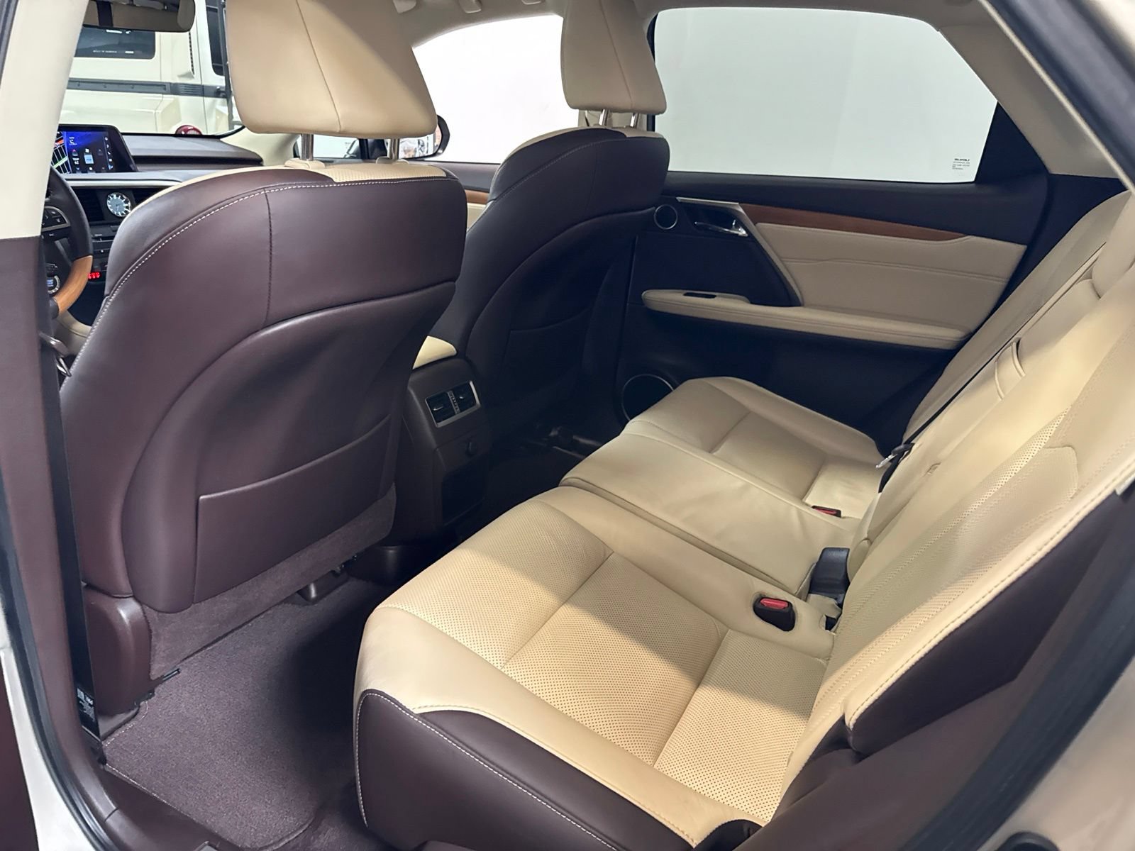 Used 2018 Lexus RX 350 FWD w/ Premium Package image 13
