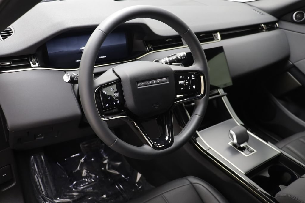Certified 2026 Land Rover Range Rover Evoque S AWD/4WD image 6