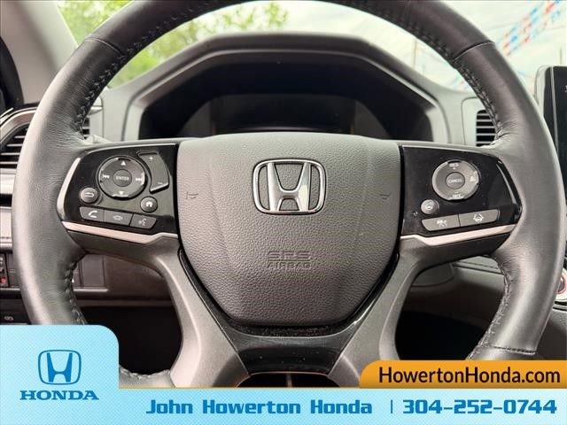 Used 2024 Honda Odyssey Elite image 17