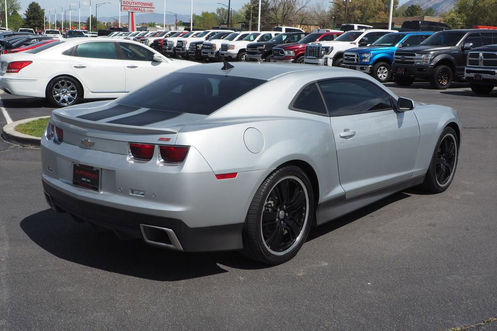 Used 2011 Chevrolet Camaro SS image 6