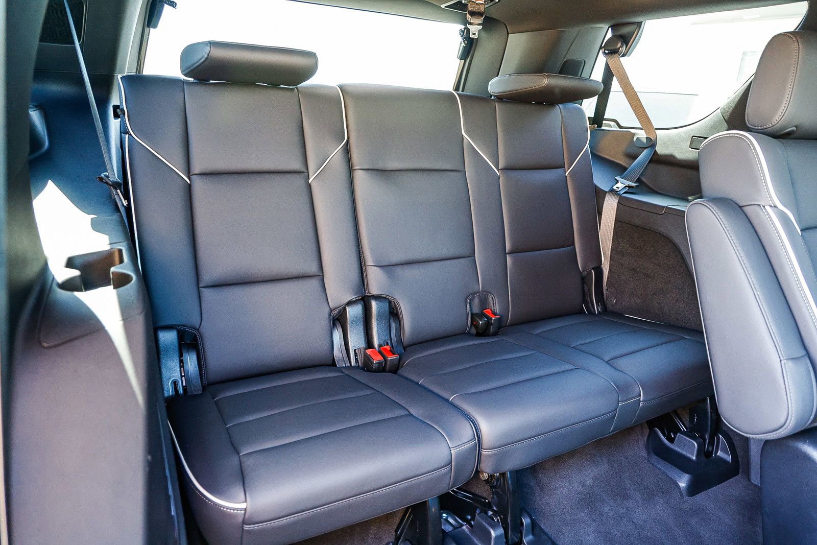 Used 2024 Cadillac Escalade Sport w/ LPO, ONYX Package AWD/4WD image 20