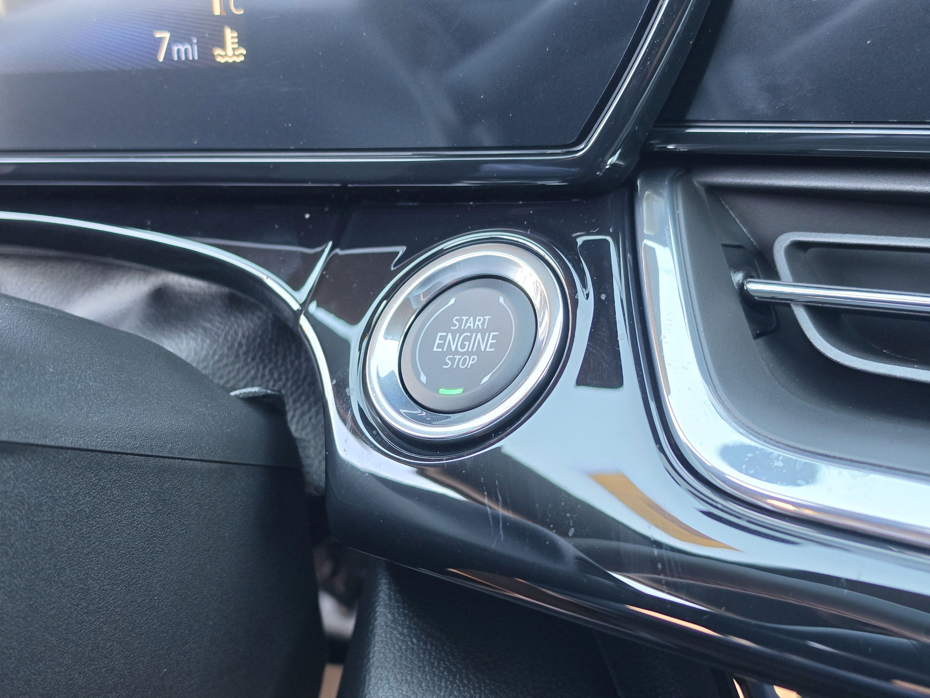 New 2026 Chevrolet Trax RS w/ Driver Confidence Package FWD image 35