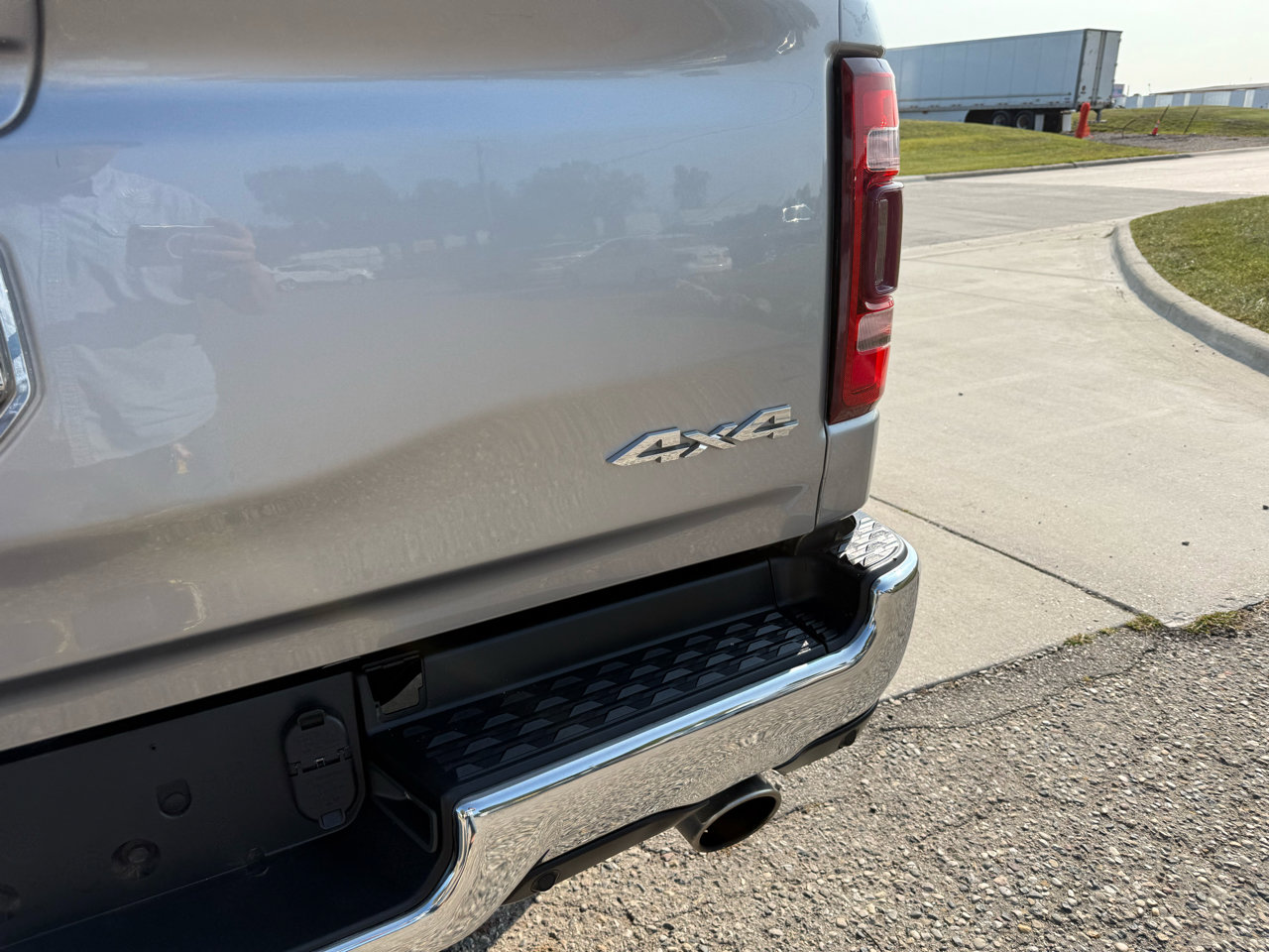 Used 2020 RAM 1500 Laramie image 7