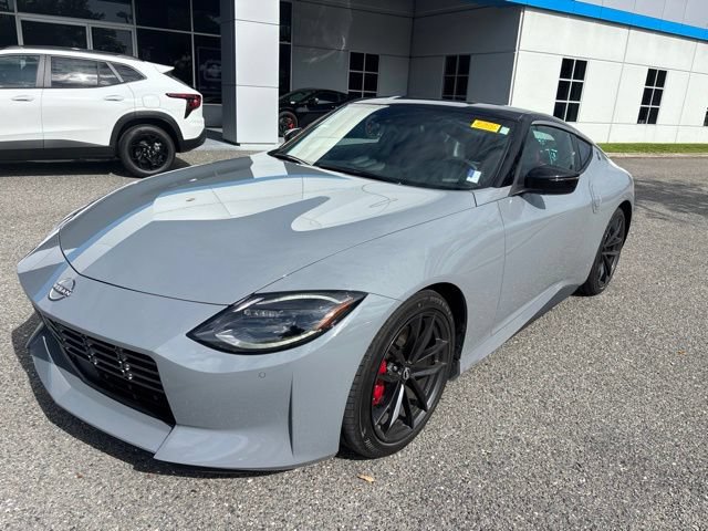 Used 2024 Nissan Z Performance w/ Floor Mat Package RWD video 1