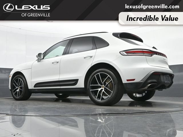 Used 2023 Porsche Macan Turbo AWD/4WD image 36