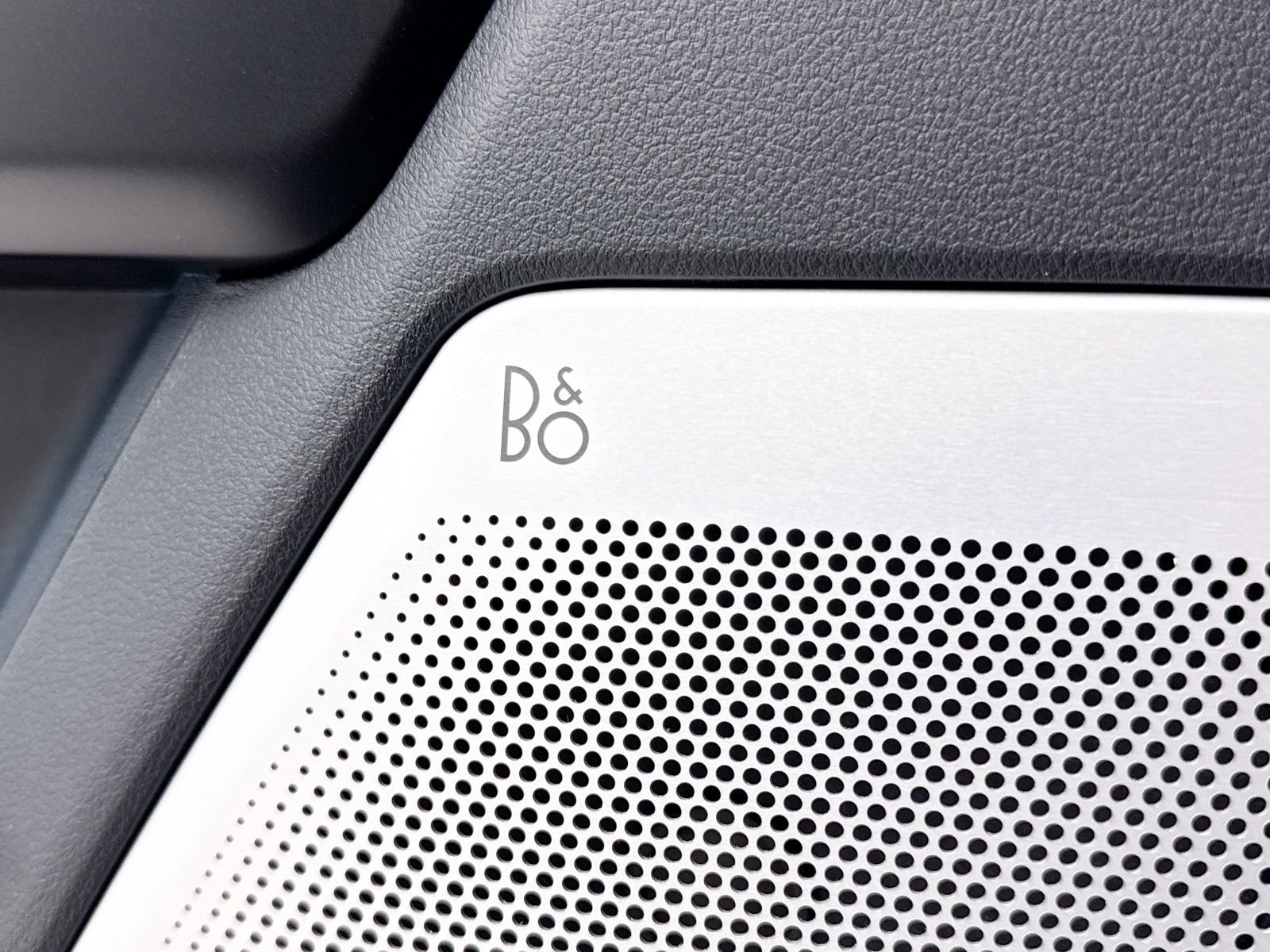 Used 2025 Ford F150 Raptor image 8