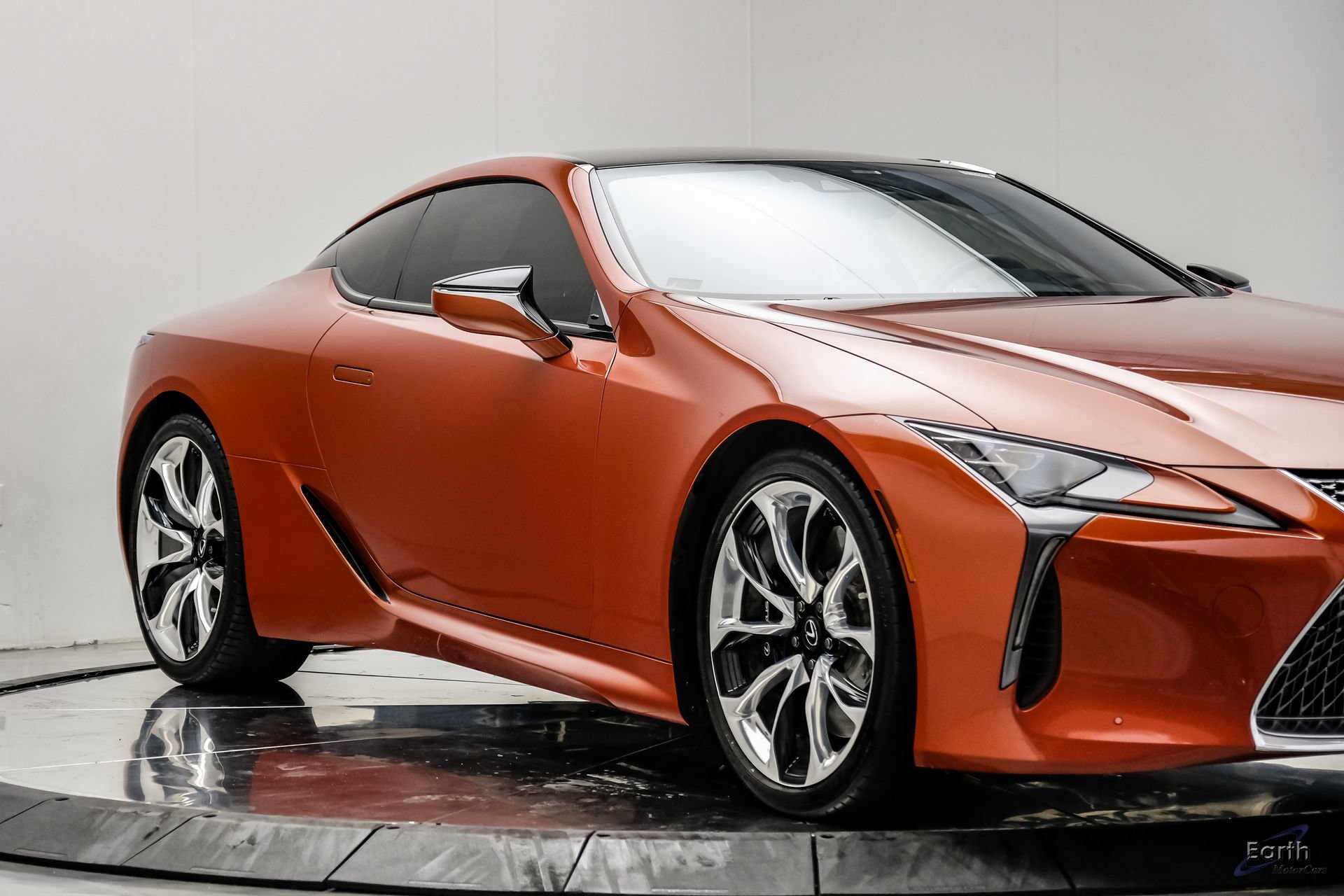 Used 2021 Lexus LC 500 Coupe w/ Performance Package RWD image 25