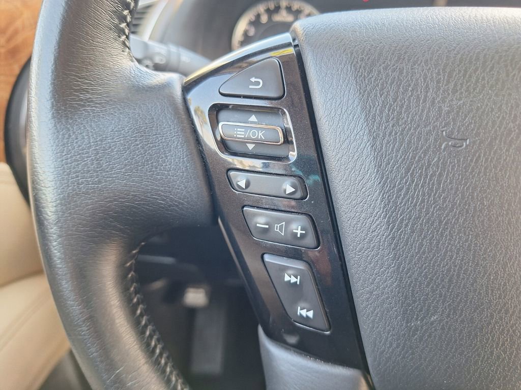 Used 2023 Nissan Armada SL image 22