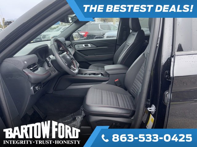 Used 2025 Ford Explorer ST-Line w/ Premium Package image 9