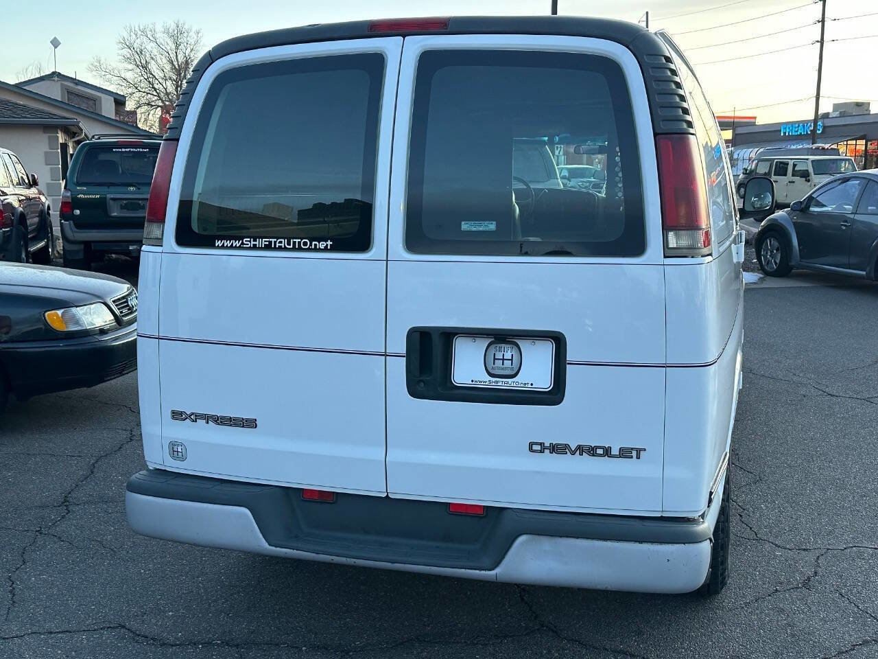 Used 2001 Chevrolet Express 1500 image 14