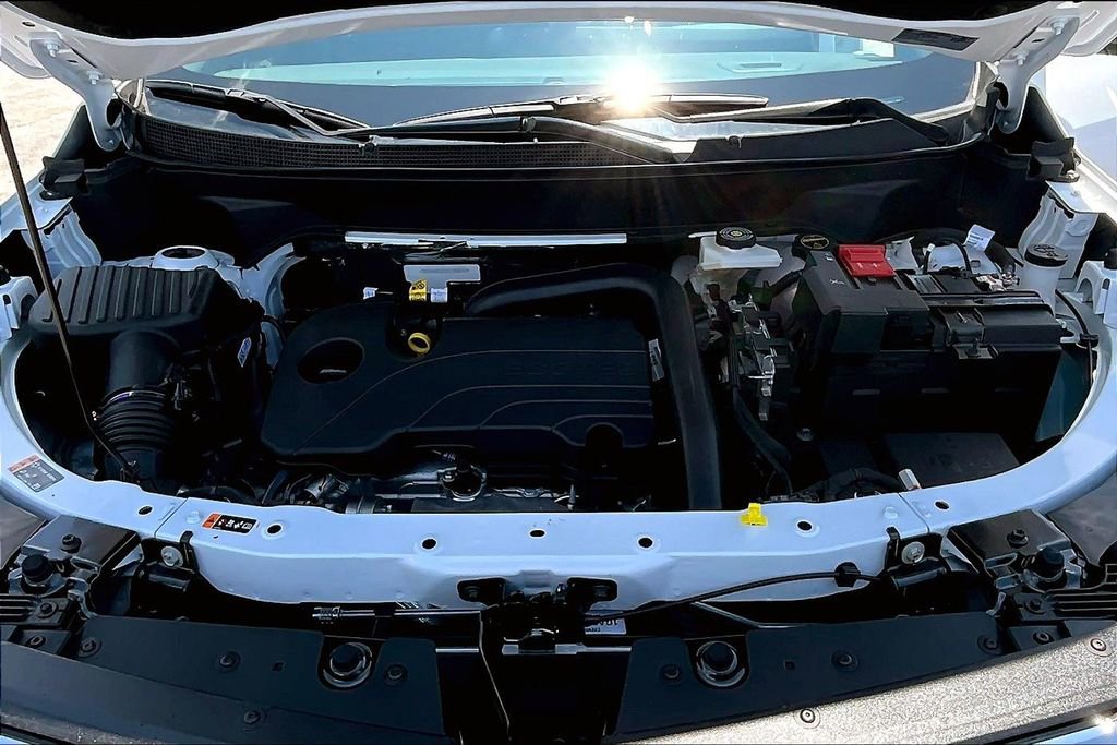 New 2026 Chevrolet Equinox LT image 11