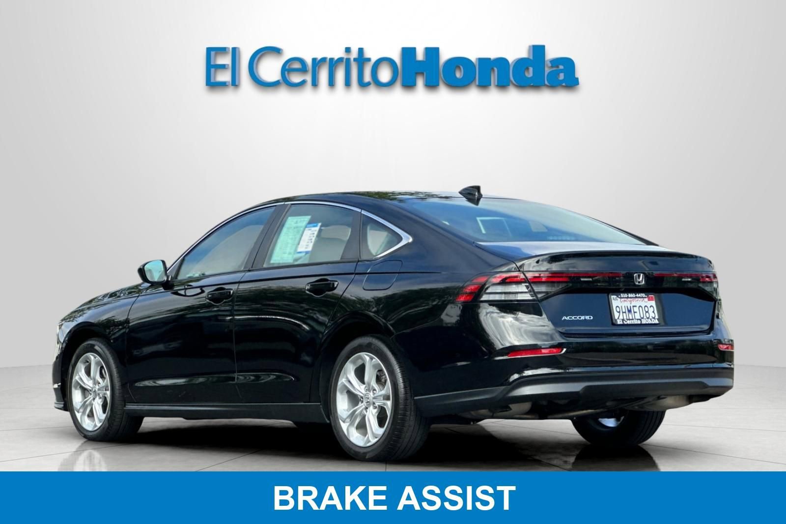 Certified 2023 Honda Accord LX image 5