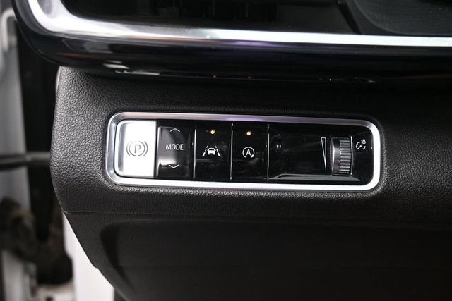 Used 2024 Buick Envision Preferred AWD/4WD image 27