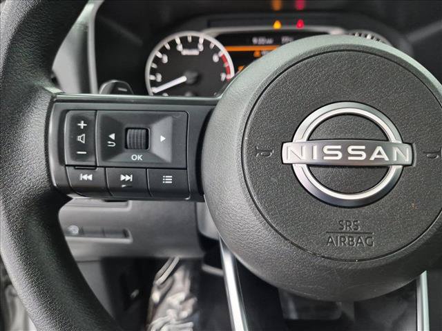 Used 2024 Nissan Rogue S FWD image 29