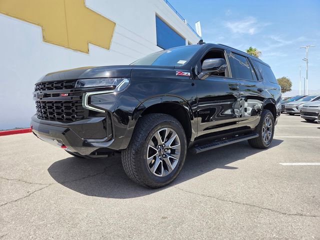 Certified 2024 Chevrolet Tahoe Z71 w/ Luxury Package AWD/4WD image 2