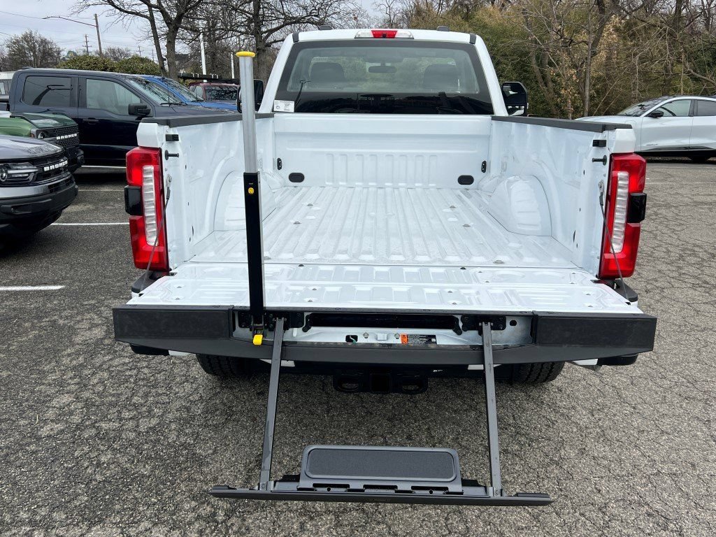New 2026 Ford F350 XL w/ STX Appearance Package AWD/4WD image 12