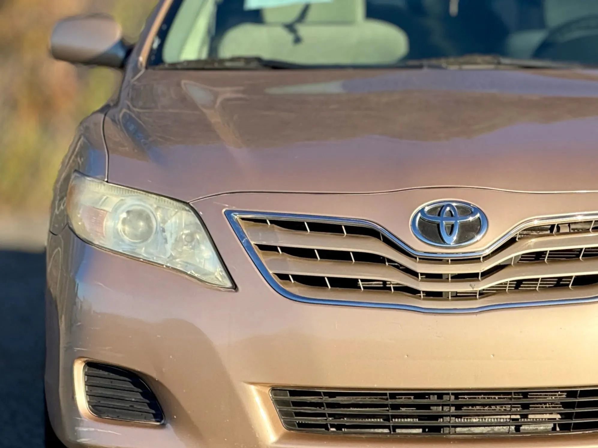Used 2010 Toyota Camry image 11