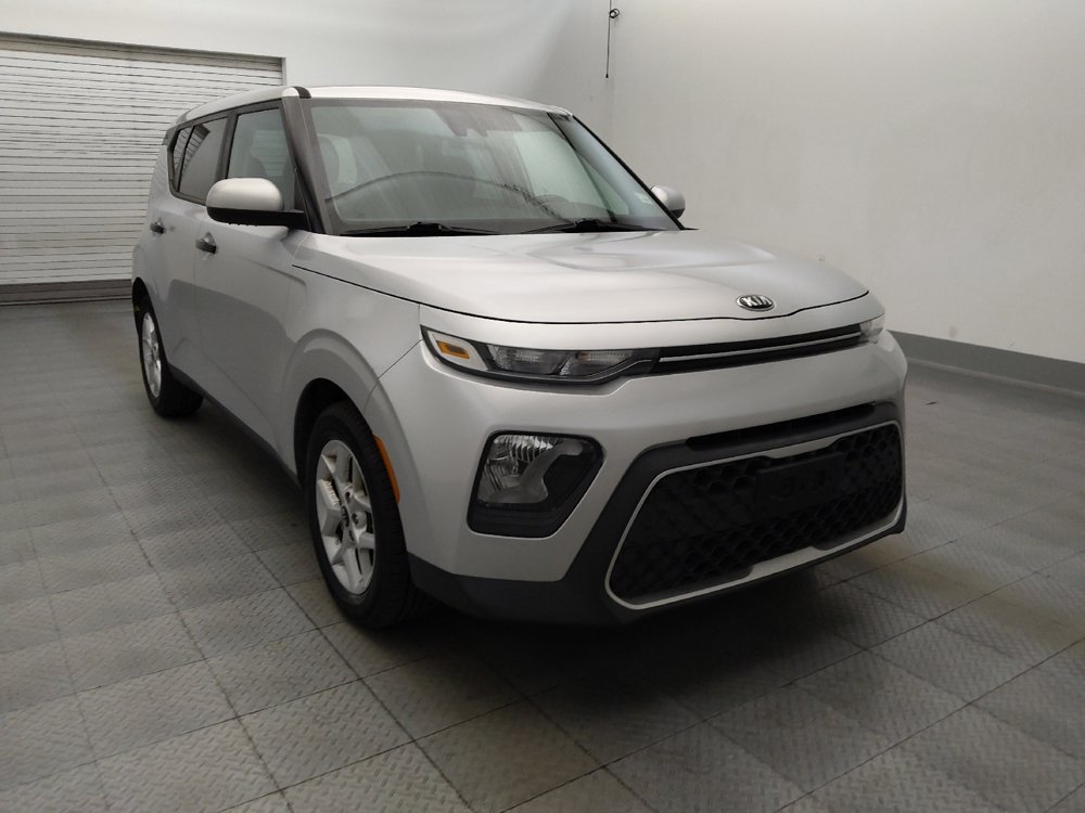 Used 2020 Kia Soul S FWD image 13