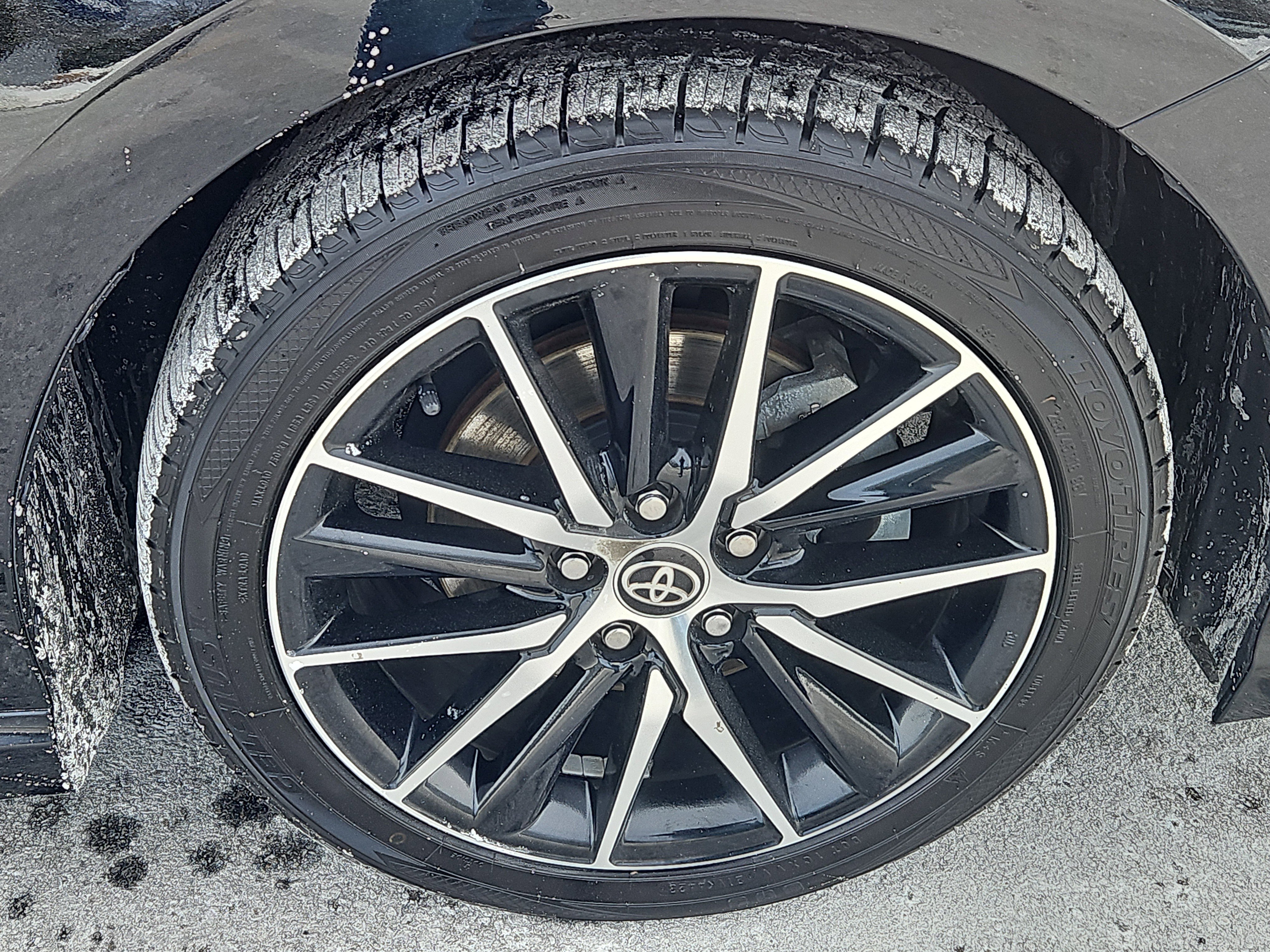 Used 2022 Toyota Camry SE image 28