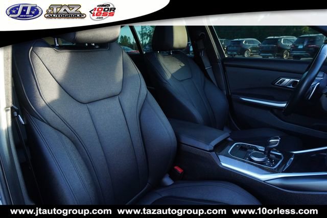Used 2020 BMW 330i Sedan w/ Convenience Package RWD image 18
