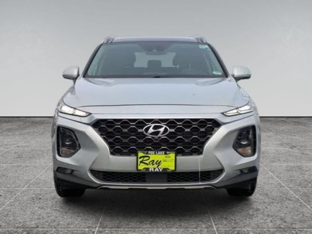 Used 2019 Hyundai Santa Fe AWD image 2