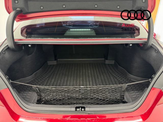 Used 2019 Toyota Camry LE image 12