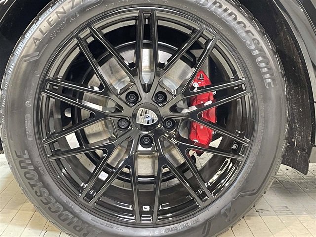 New 2026 Porsche Cayenne Turbo image 15