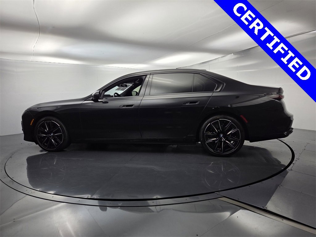 Used 2024 BMW 760i xDrive w/ Executive Package image 6