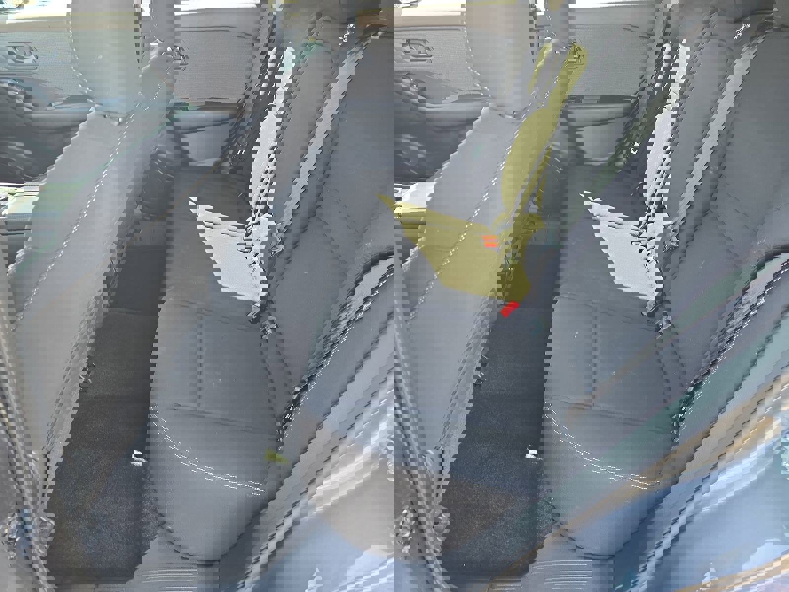 Used 2023 Nissan Rogue S image 16