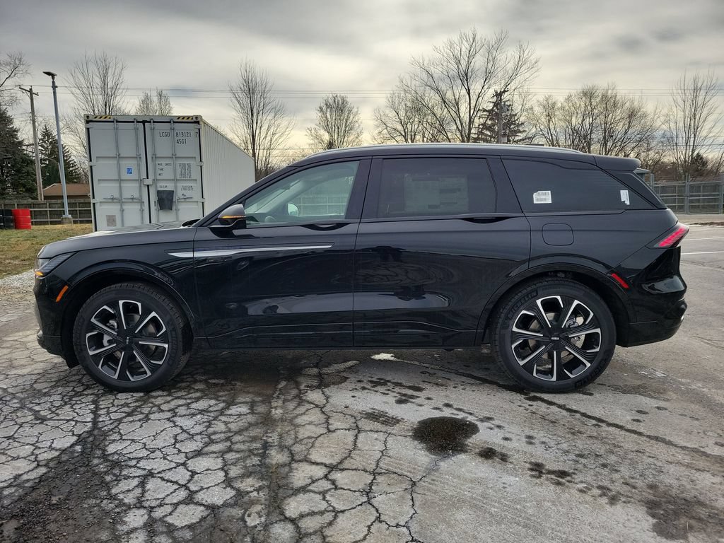 New 2026 Lincoln Nautilus Reserve AWD/4WD image 7