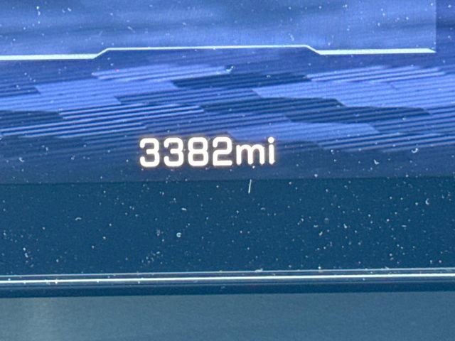 Used 2026 Chevrolet Equinox EV RS FWD image 38