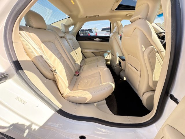 Used 2013 Lincoln MKZ FWD image 28