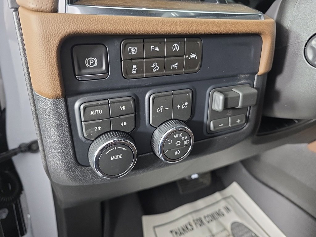 New 2026 Chevrolet Tahoe High Country w/ Sun And Tow Package image 16