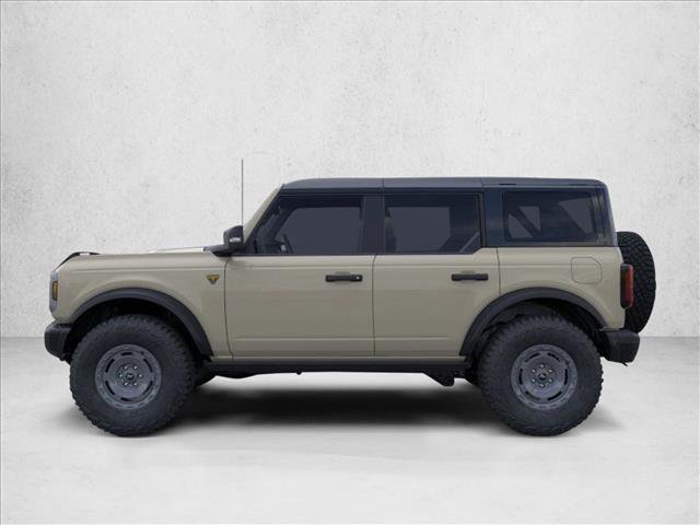 New 2025 Ford Bronco Badlands image 3