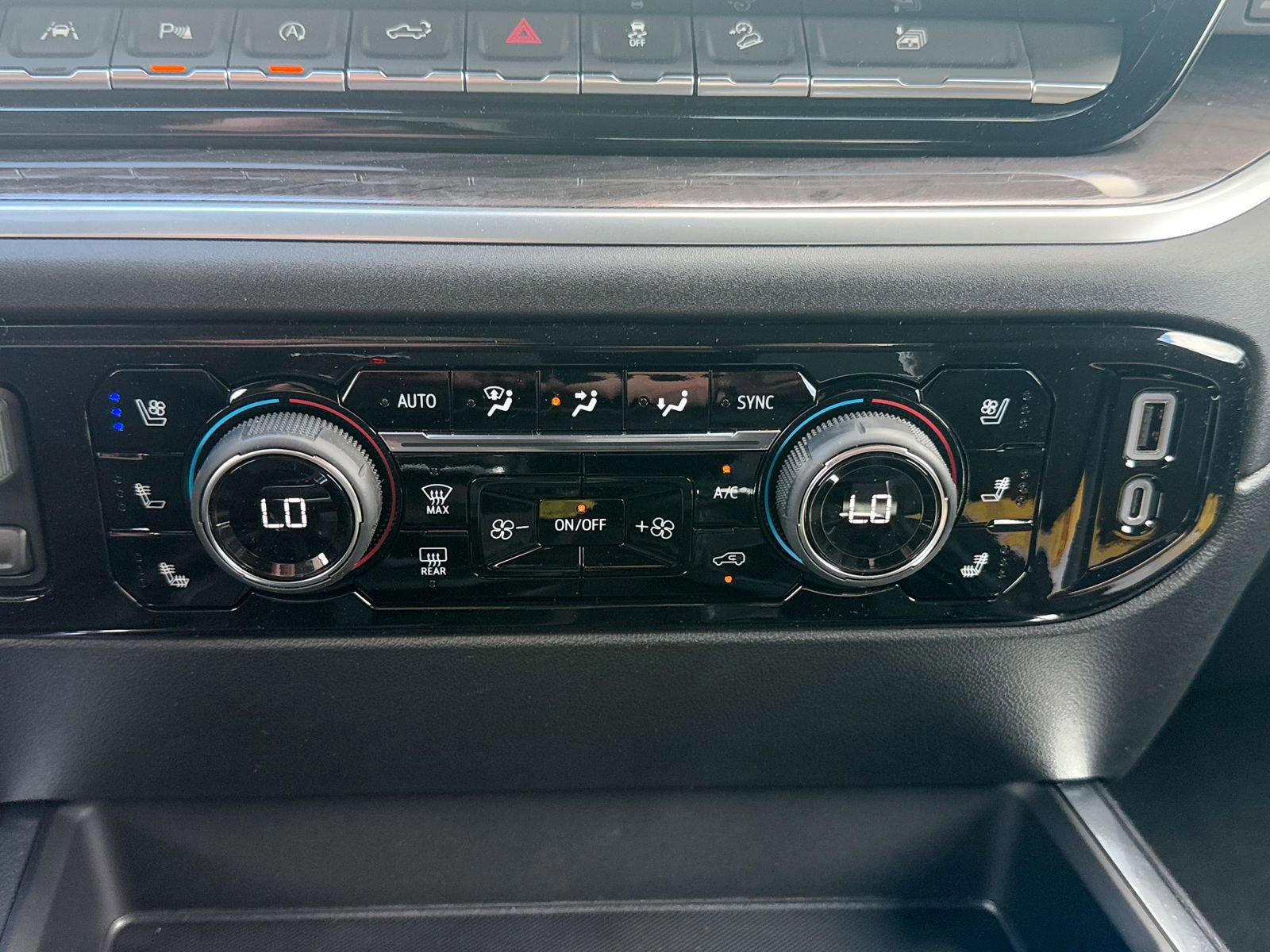 New 2026 Chevrolet Silverado 1500 LTZ AWD/4WD image 34