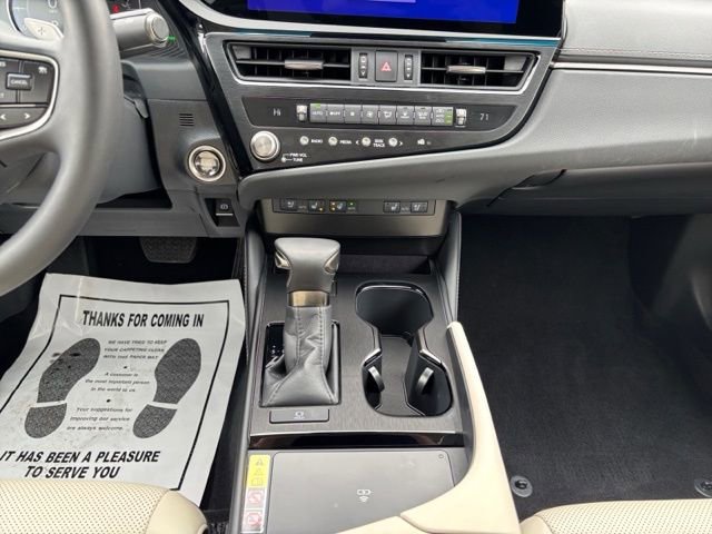 Used 2025 Lexus ES 350 w/ Premium Package image 12