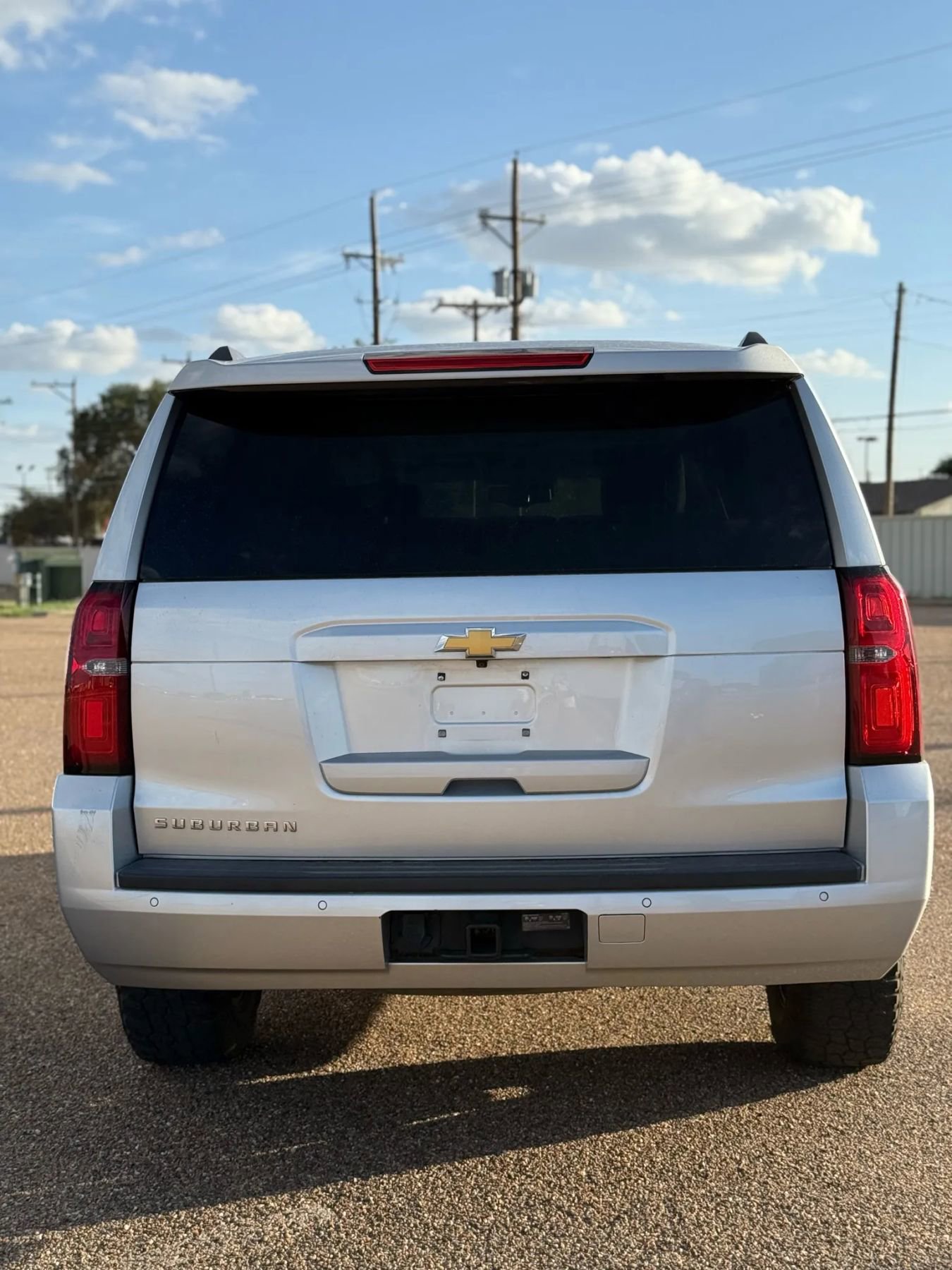 Used 2019 Chevrolet Suburban LT image 5